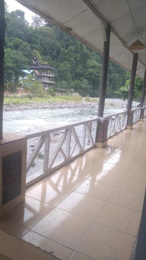 Umiyuki Jungle Tour Only Treking With As Hotel Bukit Lawang Luaran gambar